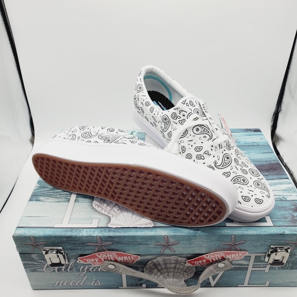 Vans Paisley True White Comfycush Era - Picture 6 of 16